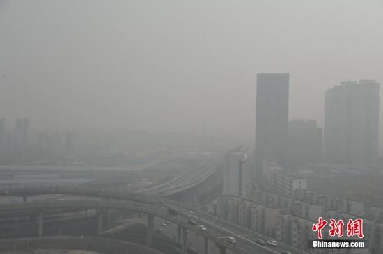 專家稱中國進入霧霾高發期 或持續一二十年