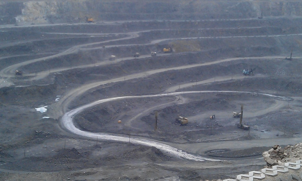 包鋼集團白云鄂博礦山修復項目